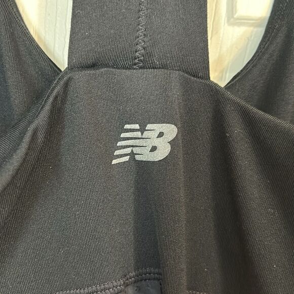 NEW BALANCE Size Small Black Workout Mesh Tank Top Compression Wicking Gym - Picture 6 of 7
